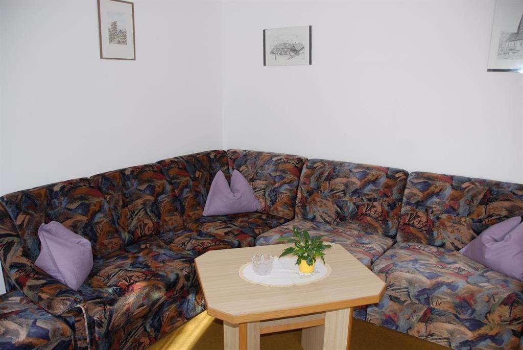 Pension & Appartement Fortin บาด ไคลน์เคิร์ชไฮม์ ภายนอก รูปภาพ
