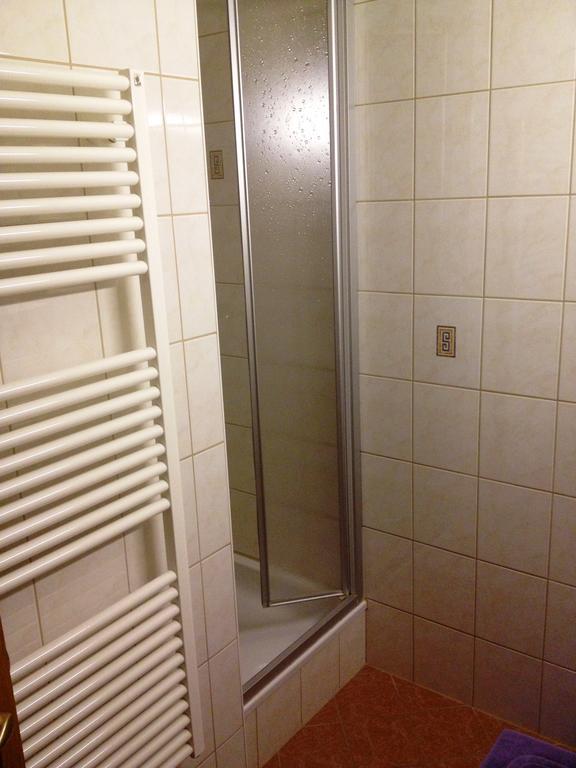 Pension & Appartement Fortin บาด ไคลน์เคิร์ชไฮม์ ภายนอก รูปภาพ