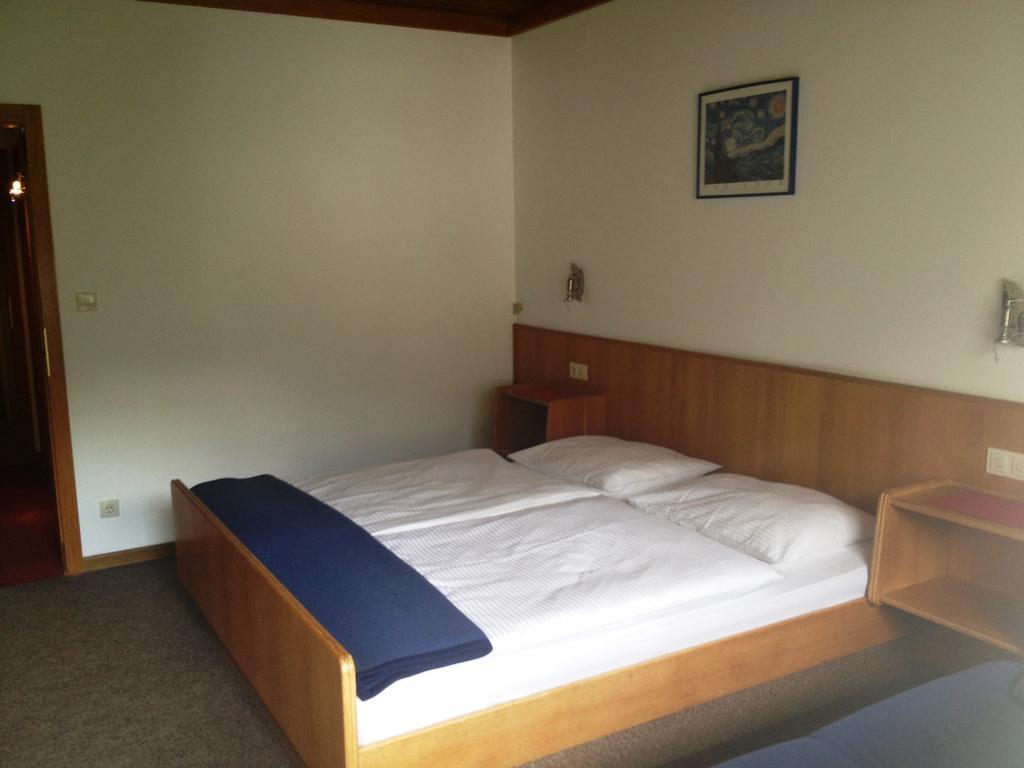 Pension & Appartement Fortin บาด ไคลน์เคิร์ชไฮม์ ห้อง รูปภาพ